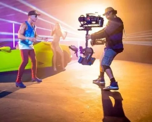 🟢Online $500k Giveaway. Be Discovered. GET HEARD. Submit music or talent. Limited time left.